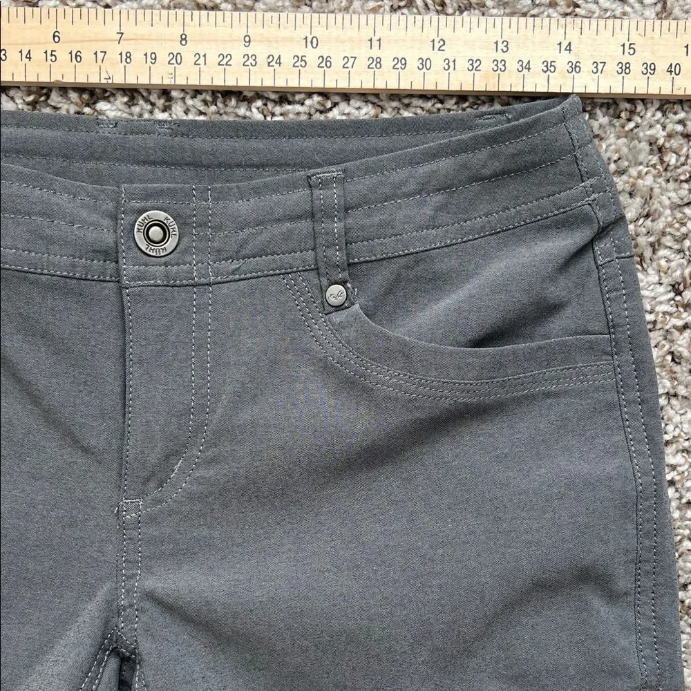 KUHL Women's Trekr Pants in Dark Gray with Side Scrunch in Size 4Reg